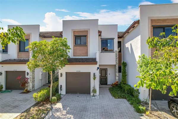 $625,000 | 20666 Northeast 2nd Court, Miami, FL 33179