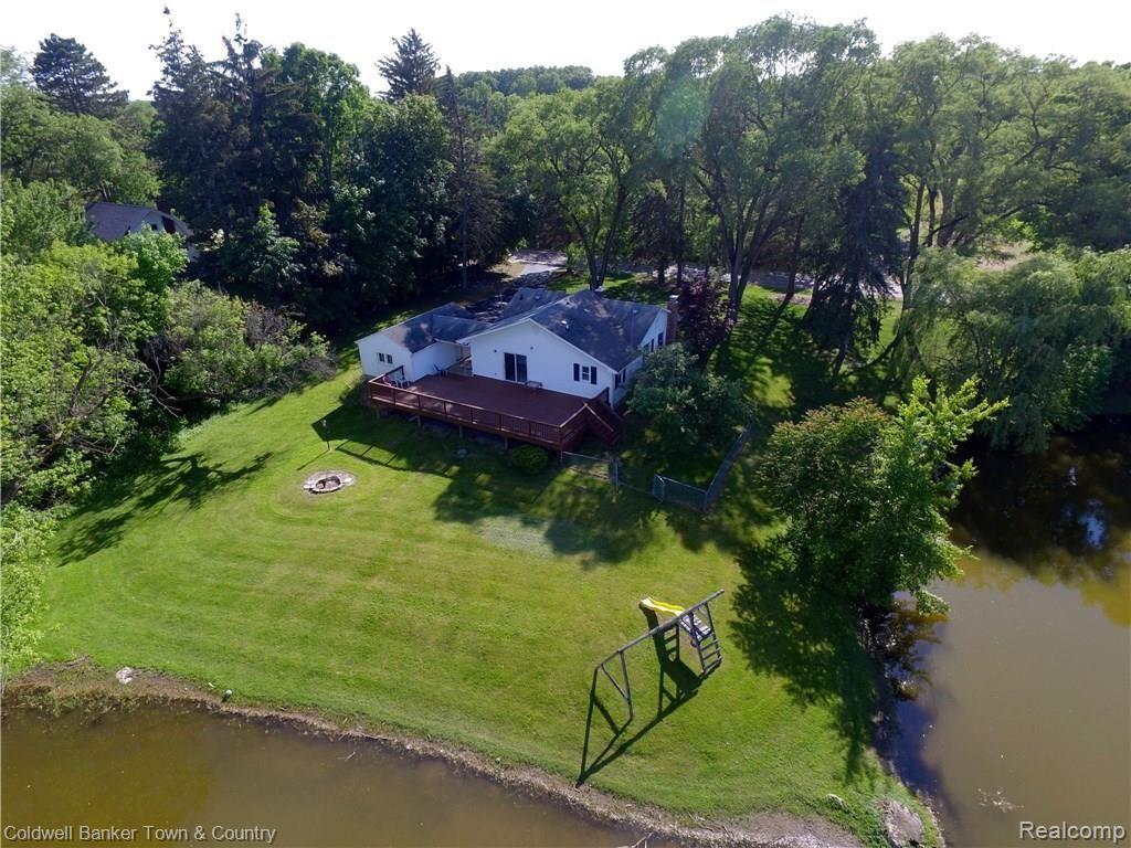 3575 Flint Road Brighton, MI 48114 - Photo 22 of 24 DJI_0136.jpg