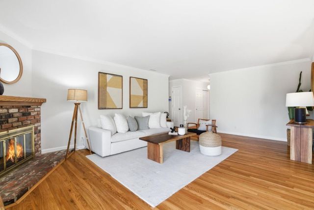 $3,998,000 | 1747 Walnut Drive, Mountain View, CA 94040