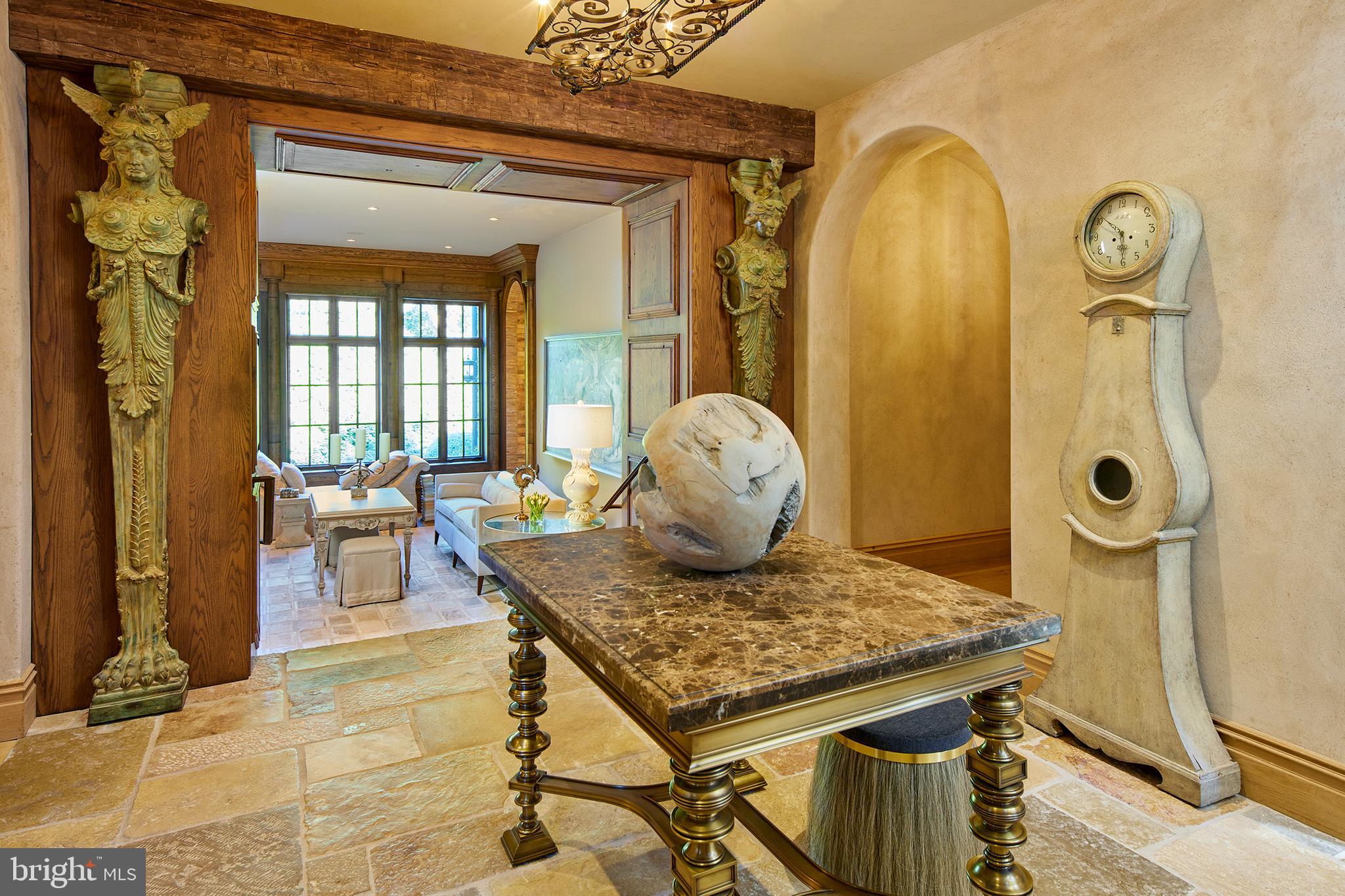 1113 Langley Lane McLean, VA 22101 - Photo 4 of 50 Entry to sunken living room