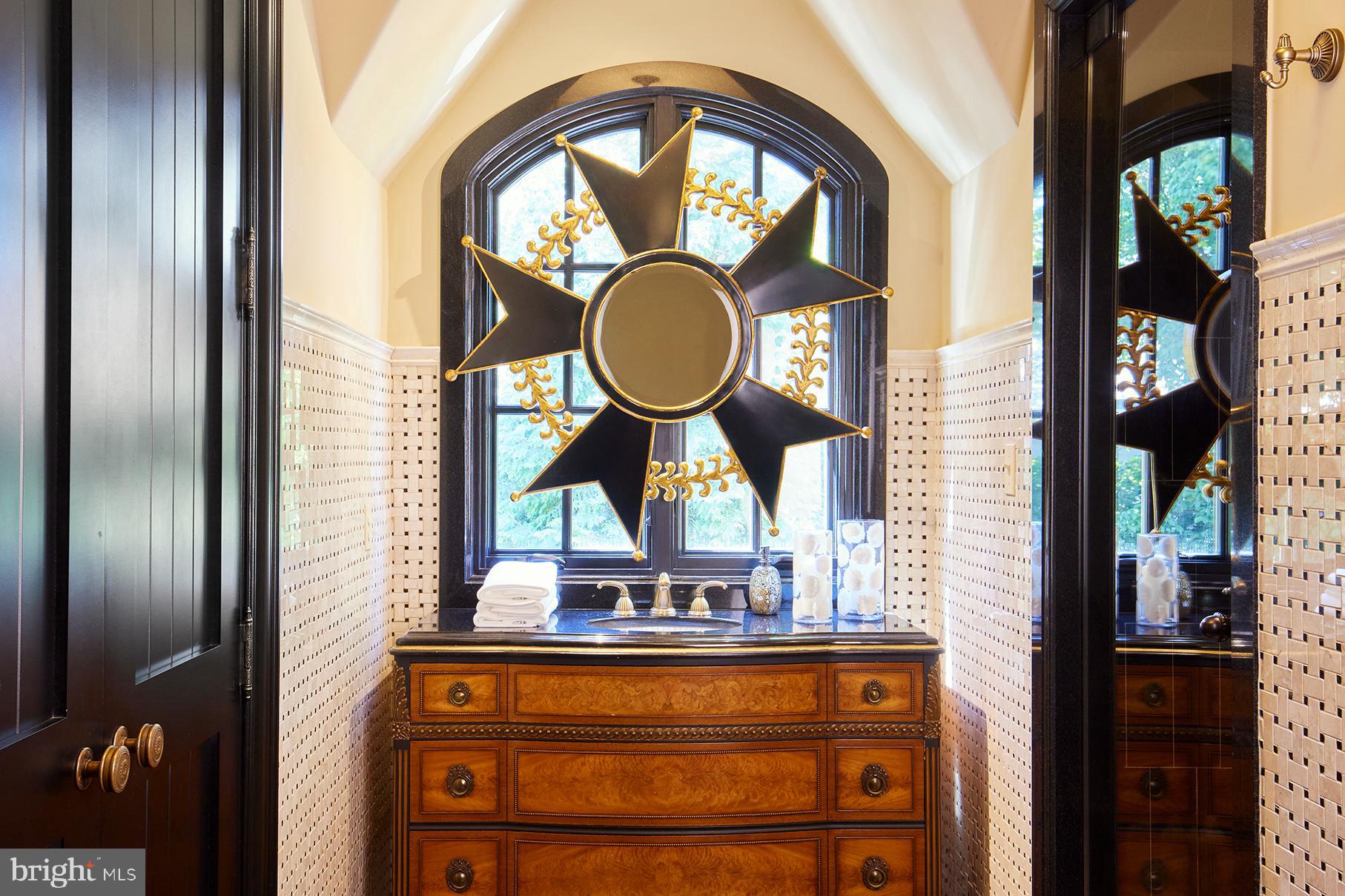 1113 Langley Lane McLean, VA 22101 - Photo 40 of 50 Bedroom 5 full bathroom