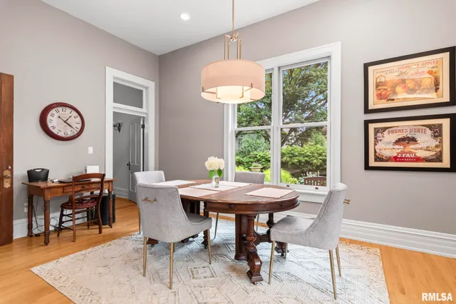 $724,900 | 1125 Williams Boulevard, Springfield, IL 62704