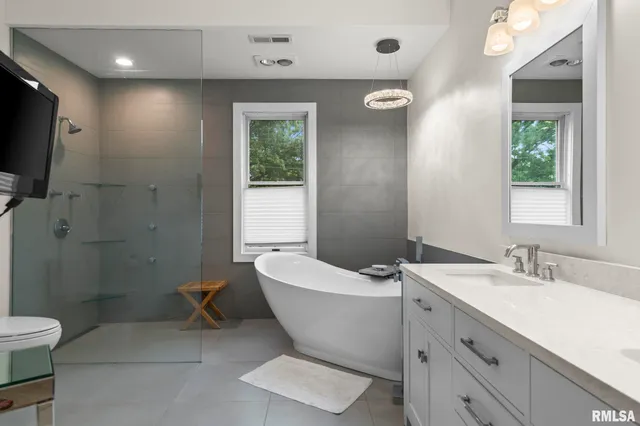 $724,900 | 1125 Williams Boulevard, Springfield, IL 62704