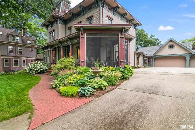 $724,900 | 1125 Williams Boulevard, Springfield, IL 62704