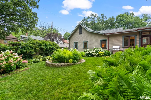 $724,900 | 1125 Williams Boulevard, Springfield, IL 62704