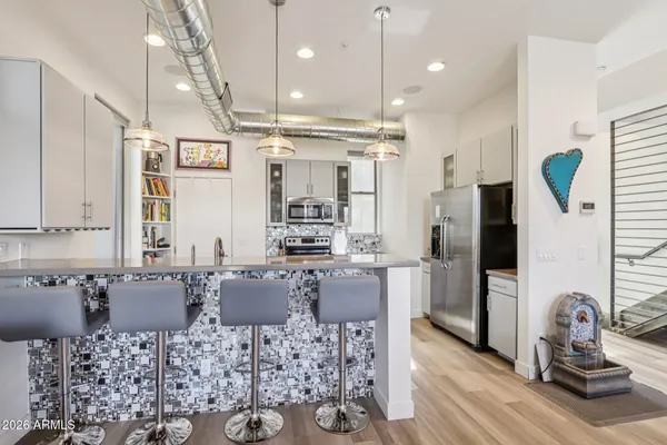 $900,000 | 524 East Ames Place, Phoenix, AZ 85004
