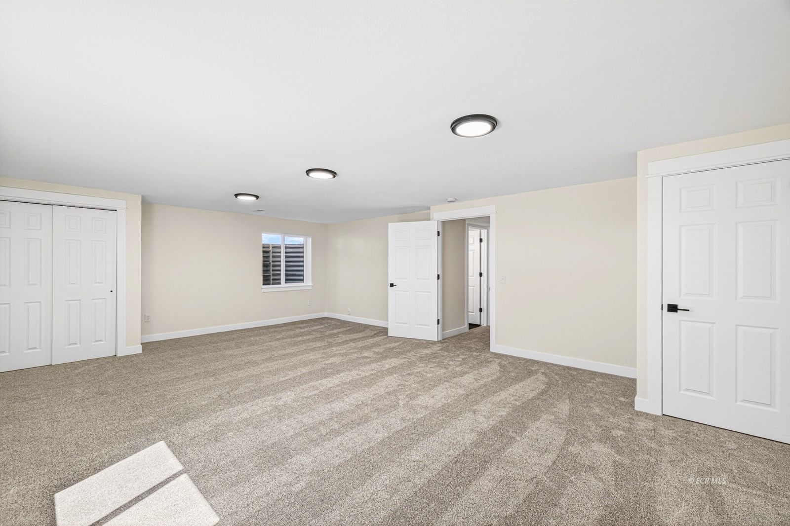 412 Edgebrook Way Spring Creek, NV 89815 - Photo 26 of 47