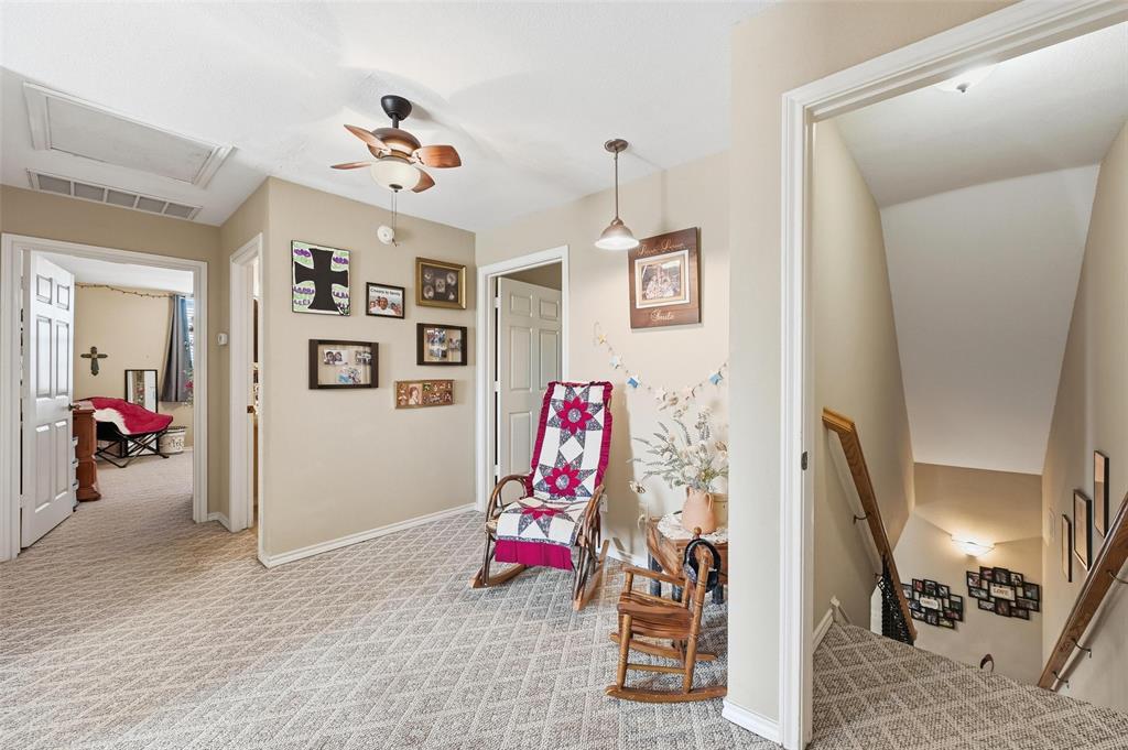 346 Forreston Road Waxahachie, TX 75165 - Photo 23 of 36 a view of a livingroom with furniture and workspace
