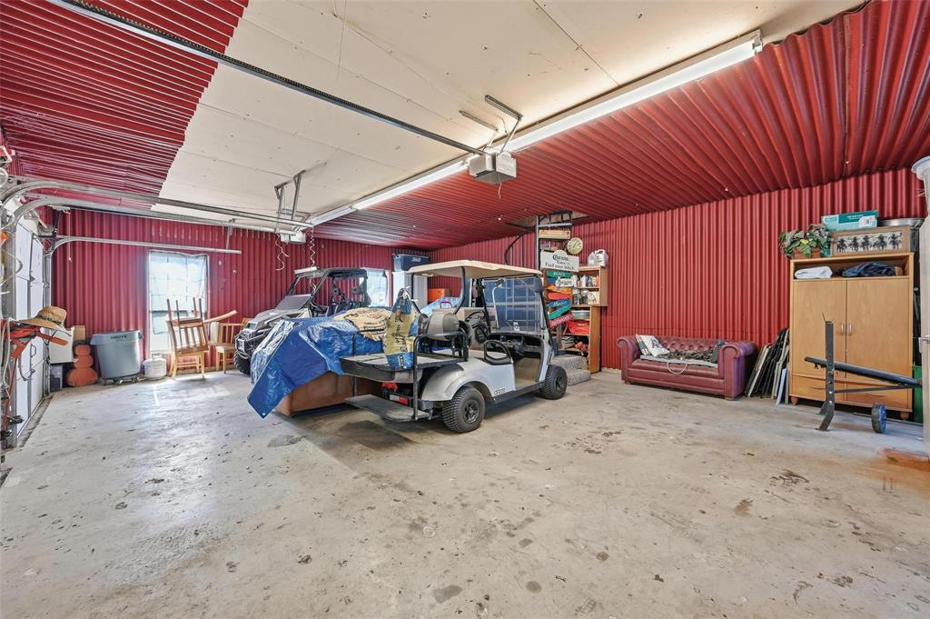 346 Forreston Road Waxahachie, TX 75165 - Photo 29 of 36 a view of room with gym equipment