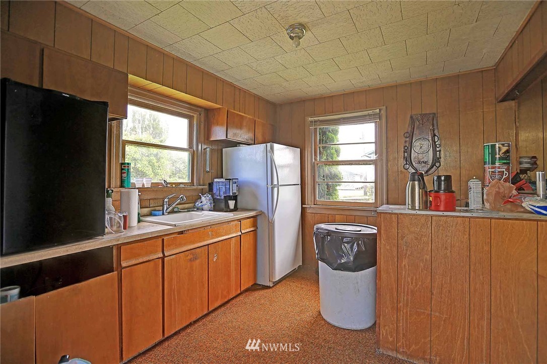 24711 Florence Road Stanwood, WA 98292 - Photo 16 of 23 Gallery Image 16