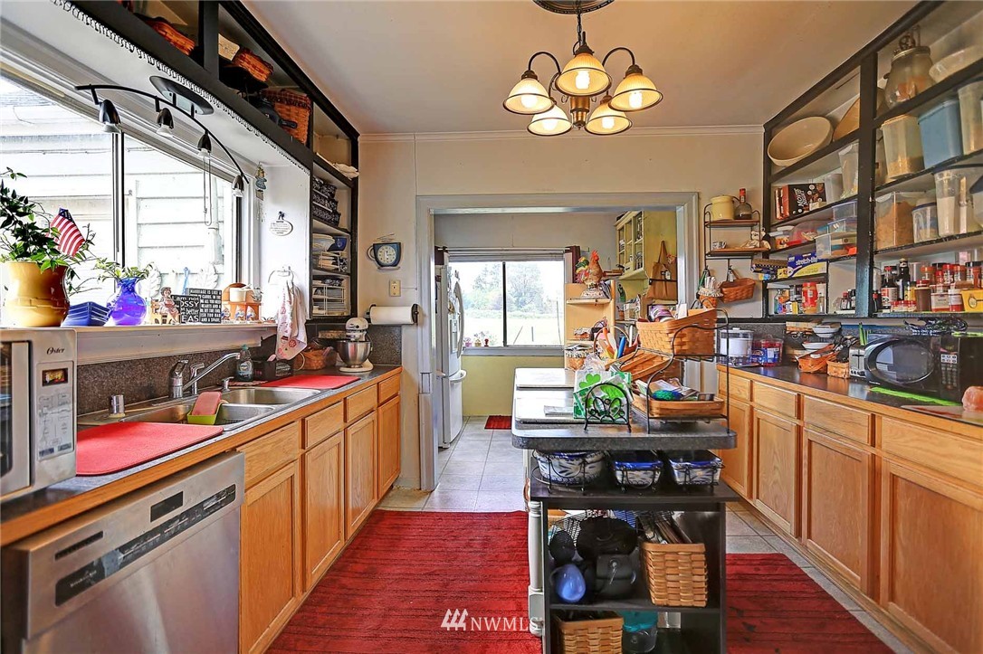 24711 Florence Road Stanwood, WA 98292 - Photo 21 of 23 Gallery Image 21