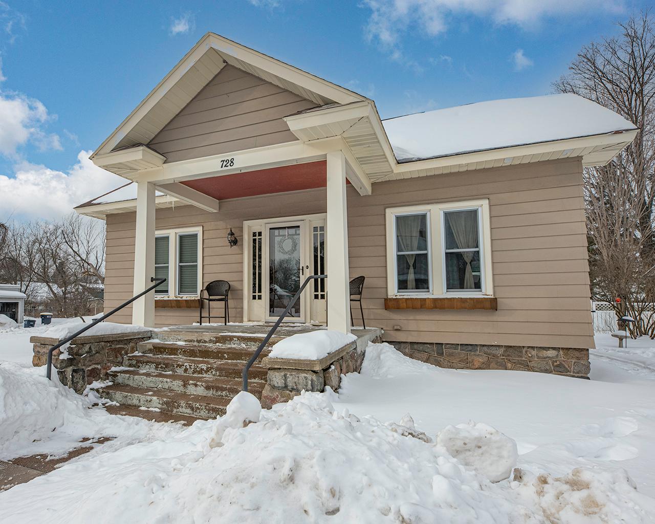 728 Randall Avenue Rhinelander, WI 54501 - Photo 1 of 23 Gallery Image 1