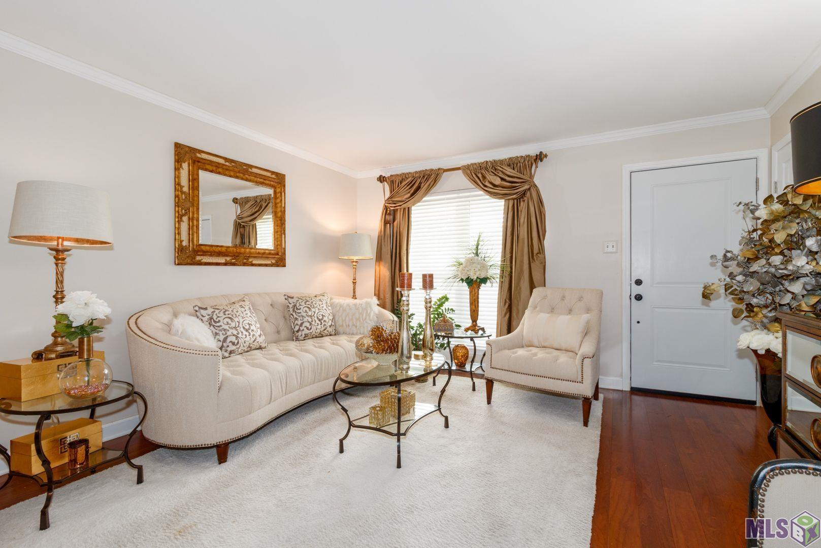 3142 Kings Canyon Drive Baton Rouge, LA 70814 - Photo 2 of 17 Formal Living Area