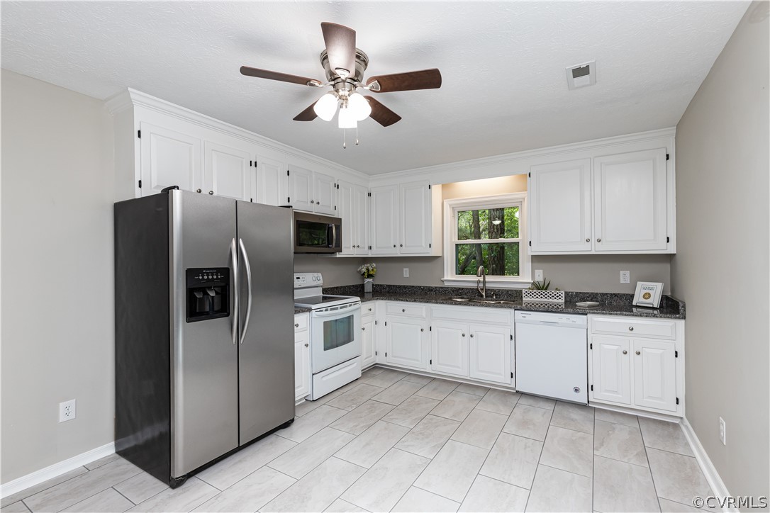 7616 Elko Road Sandston, VA 23150 - Photo 4 of 17 Gallery Image 4