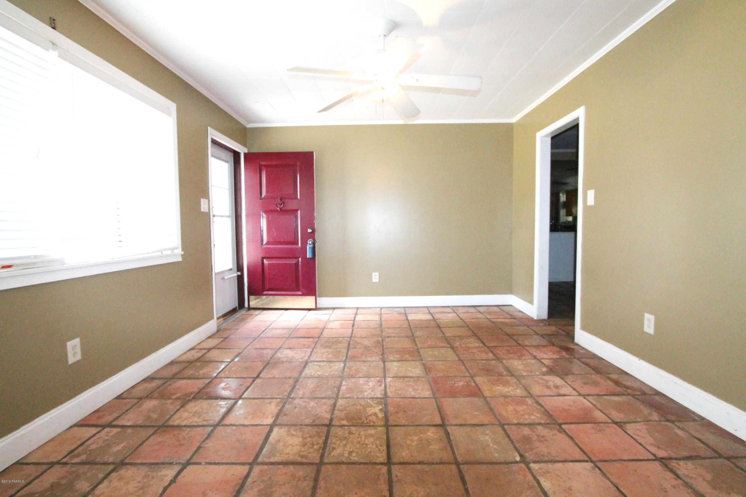 212 Academy Road Lafayette, LA 70503 - Photo 10 of 21 Gallery Image 10