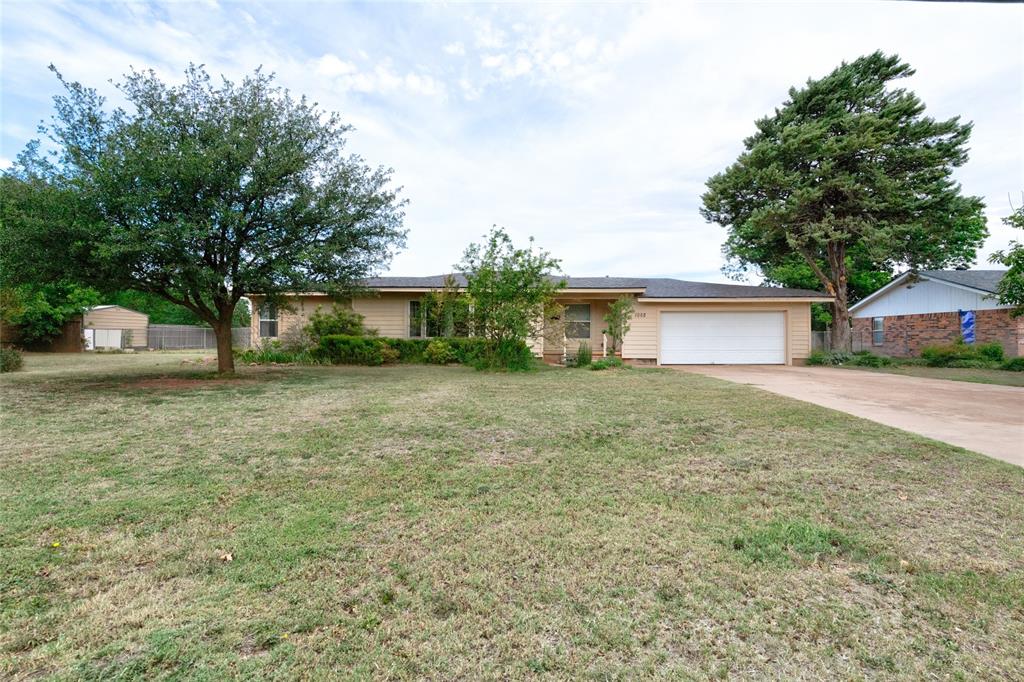 1002 Trundy Street Merkel, TX 79536 - Photo 2 of 40