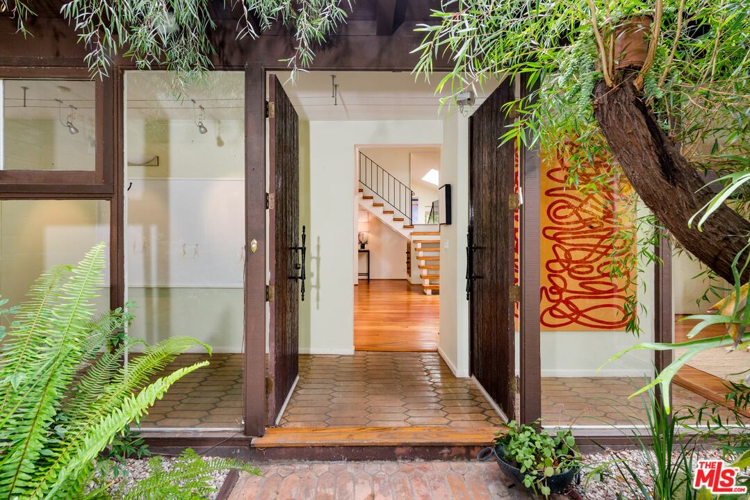 536 East Rustic Road Santa Monica, CA 90402 - Photo 22 of 32 a view of entrance door of the house
