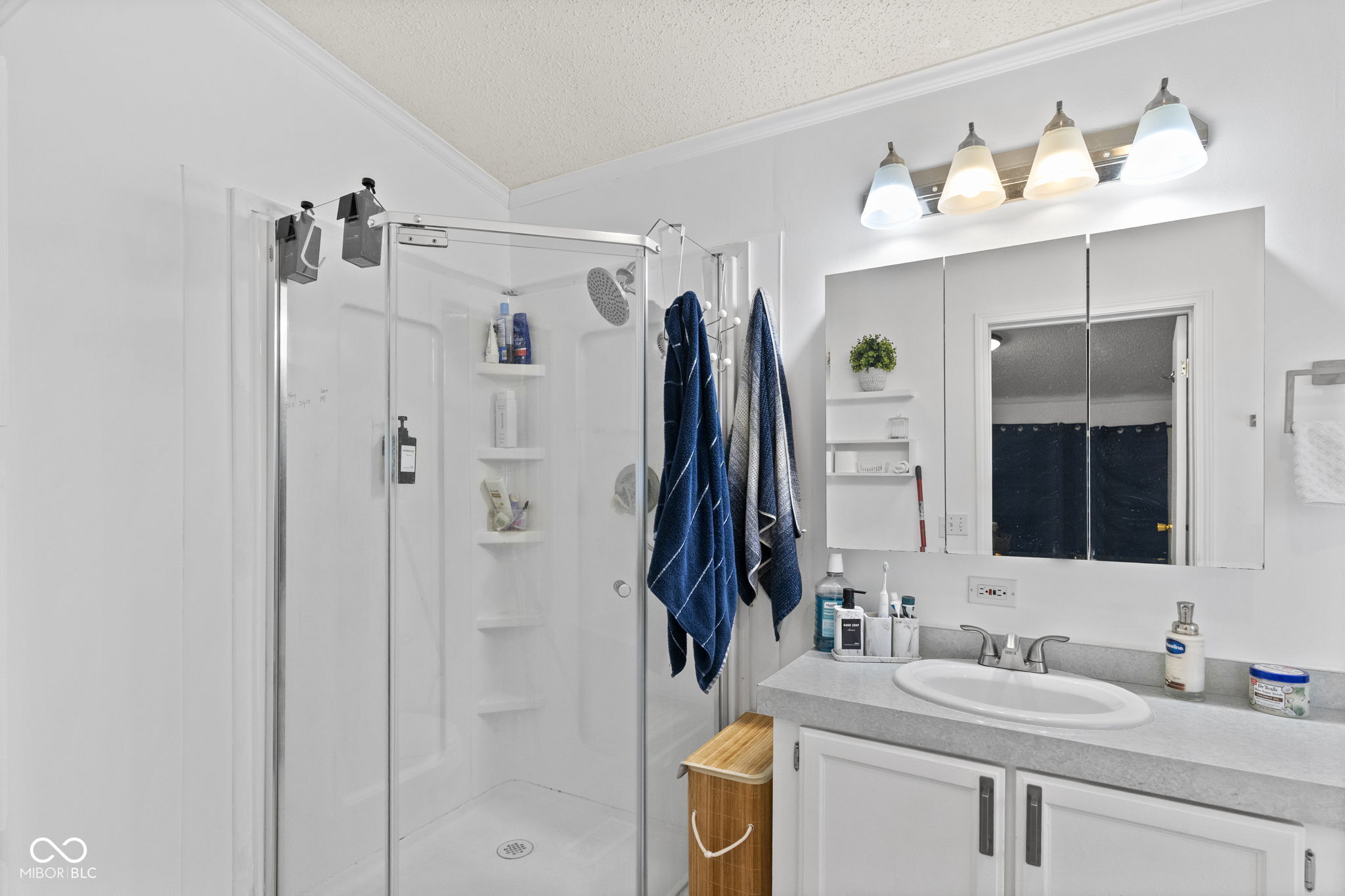 1048 North 1st Street Austin, IN 47102 - Photo 20 of 27