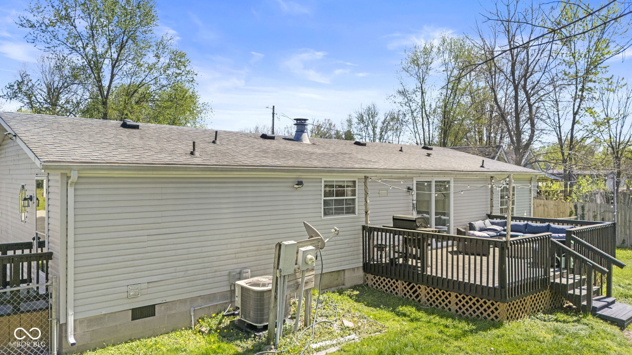 1048 North 1st Street Austin, IN 47102 - Photo 6 of 27