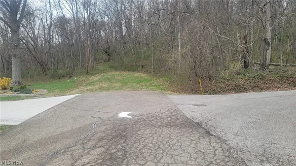 $150,000 | 0 Pine Street, Belpre, OH 45714