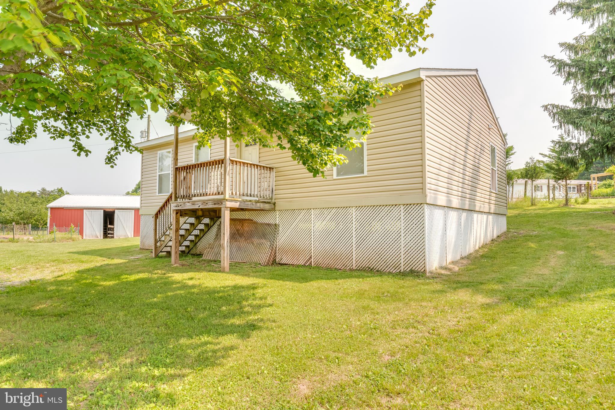 1268 Duckwall Road Berkeley Springs, WV 25411 - Photo 43 of 71 Amazing space for visiting family and friends!