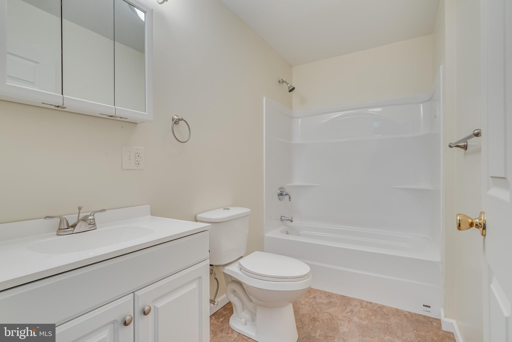 1268 Duckwall Road Berkeley Springs, WV 25411 - Photo 49 of 71 Full bath w/ large single bowl vanity + tub/shower