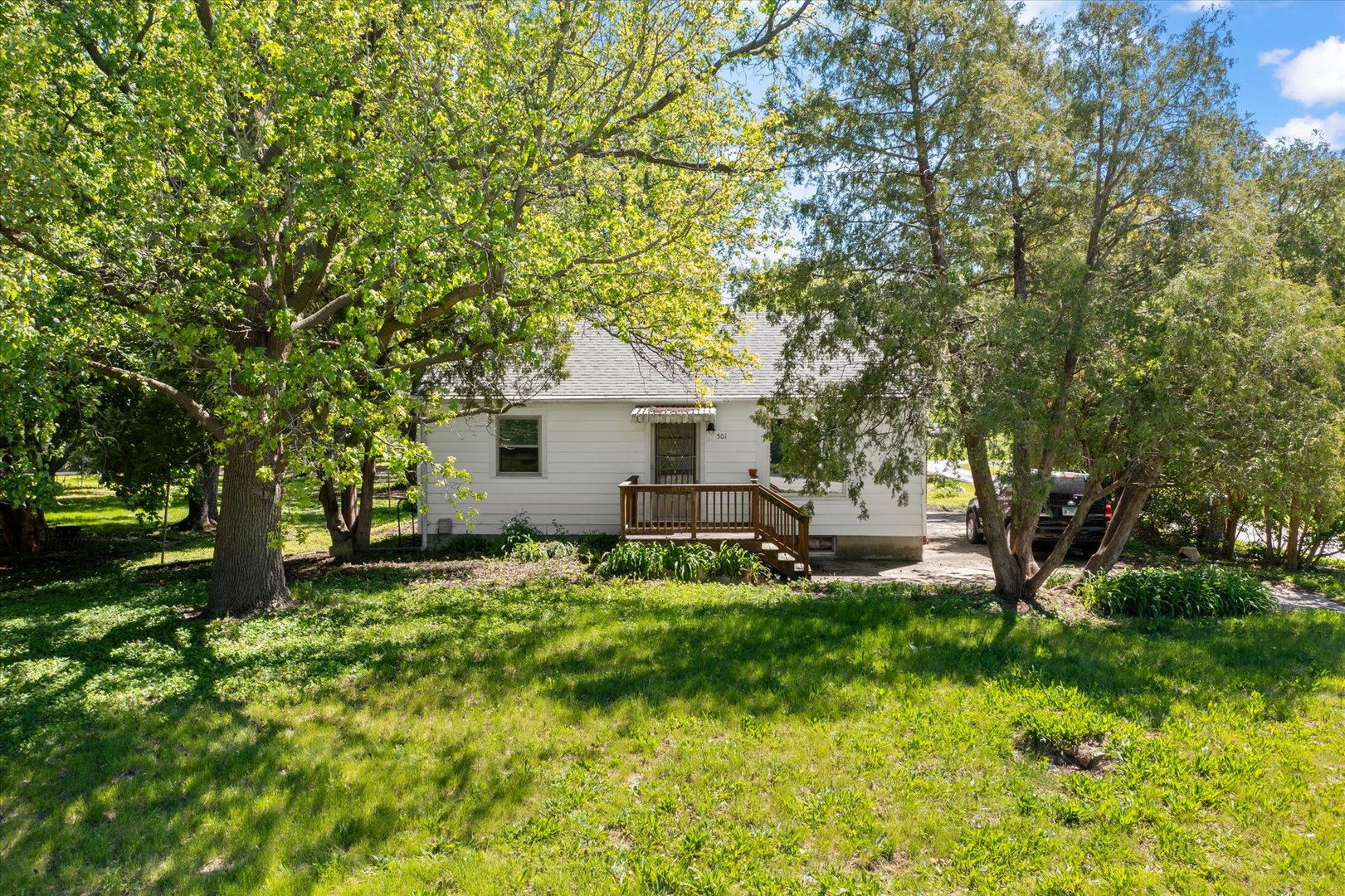 501 North State Street Bellflower, IL 61724 - Photo 3 of 43