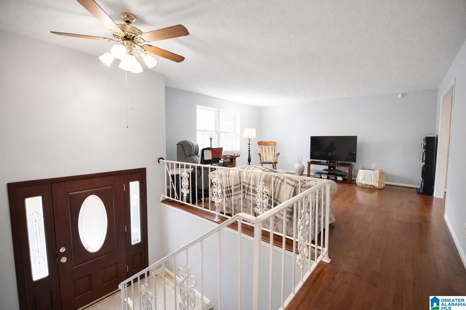 1445 Navajo Trail Alabaster, AL 35007 - Photo 4 of 30