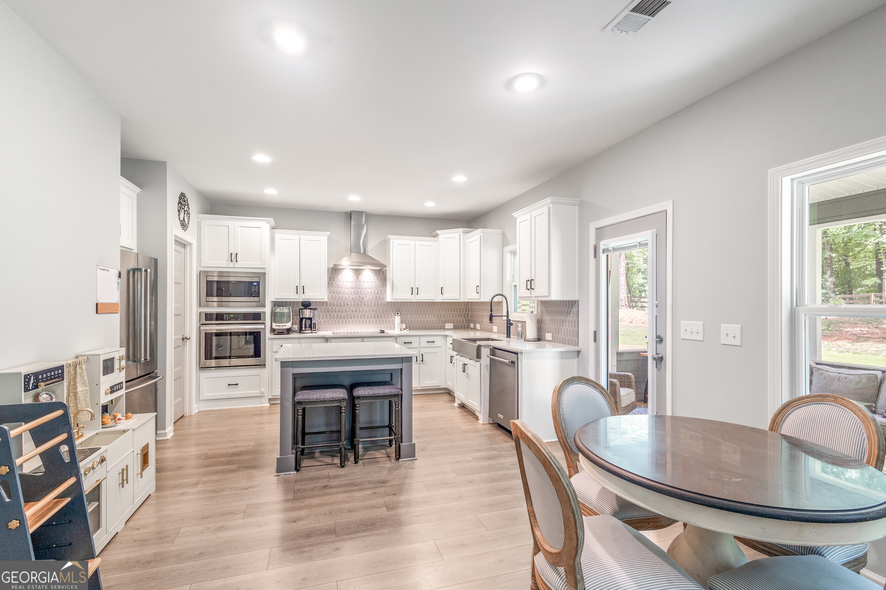 1934 Smokey Road Newnan, GA 30263 - Photo 11 of 44