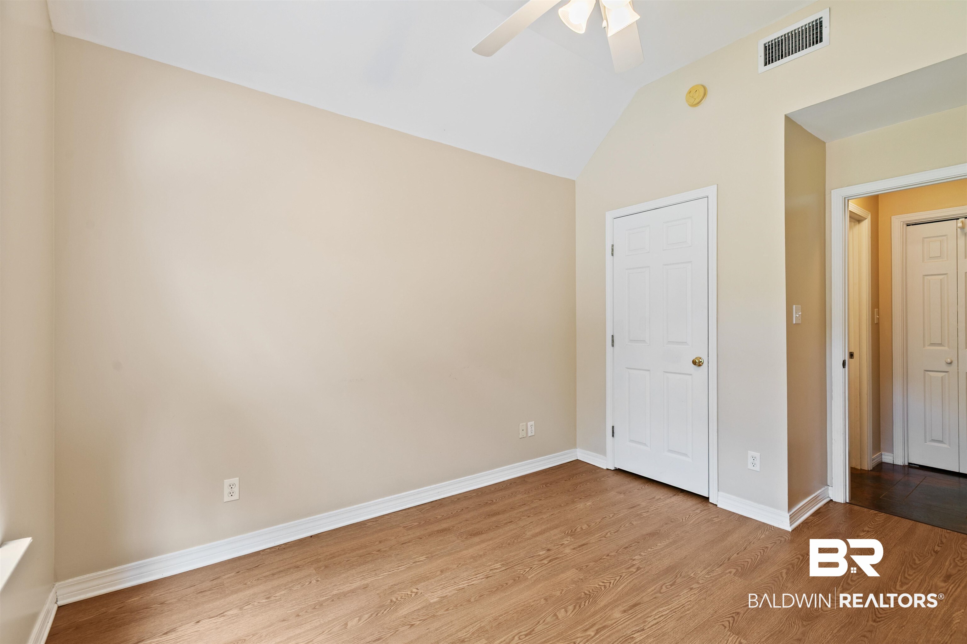 16985 Highway 104 Silverhill, AL 36576 - Photo 32 of 47
