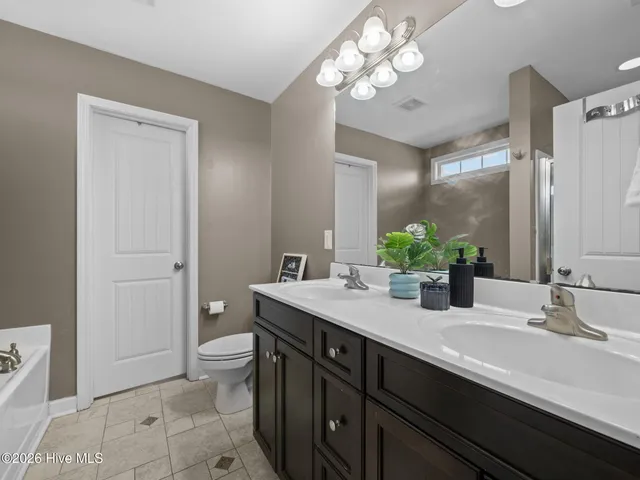 $380,000 | 523 Aberdineshire Court, Hubert, NC 28539