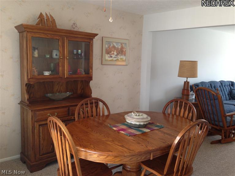 6472 State Road, Unit J17 Parma, OH 44134 - Photo 4 of 23