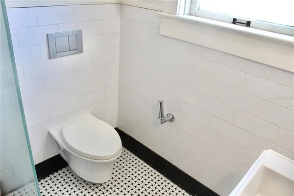 $2,850 | 701 West Swann Avenue, Unit 1, Tampa, FL 33606