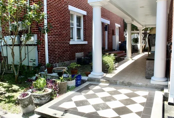 $2,850 | 701 West Swann Avenue, Unit 1, Tampa, FL 33606