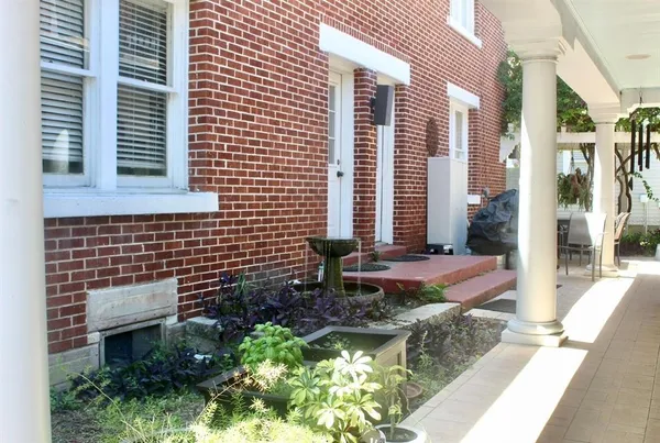 $2,850 | 701 West Swann Avenue, Unit 1, Tampa, FL 33606