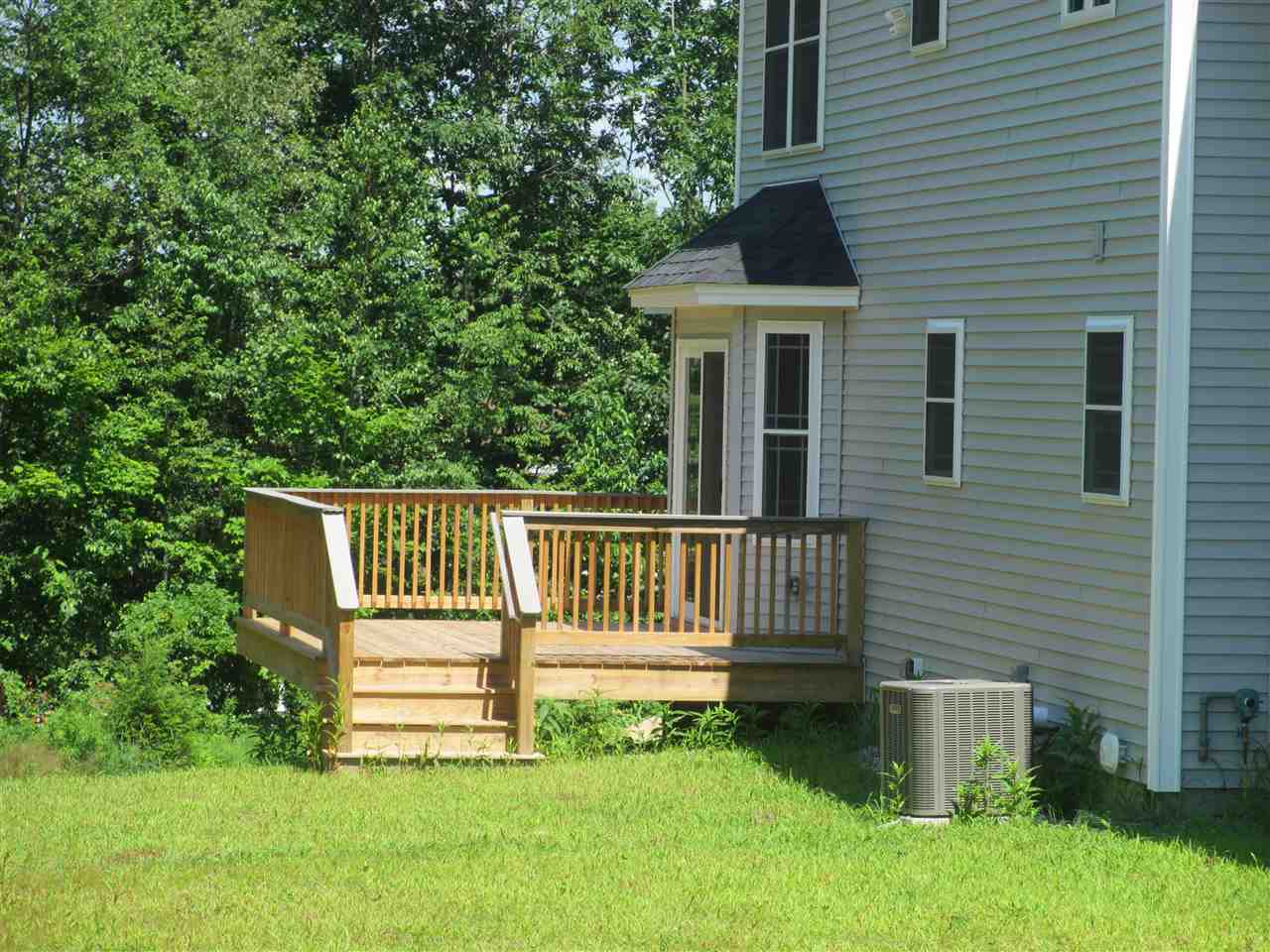 567 Page Road Bow, NH 03304 - Photo 9 of 12