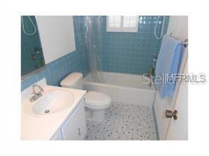9393 Midnight Pass Road, Unit 605 Sarasota, FL 34242 - Photo 7 of 12