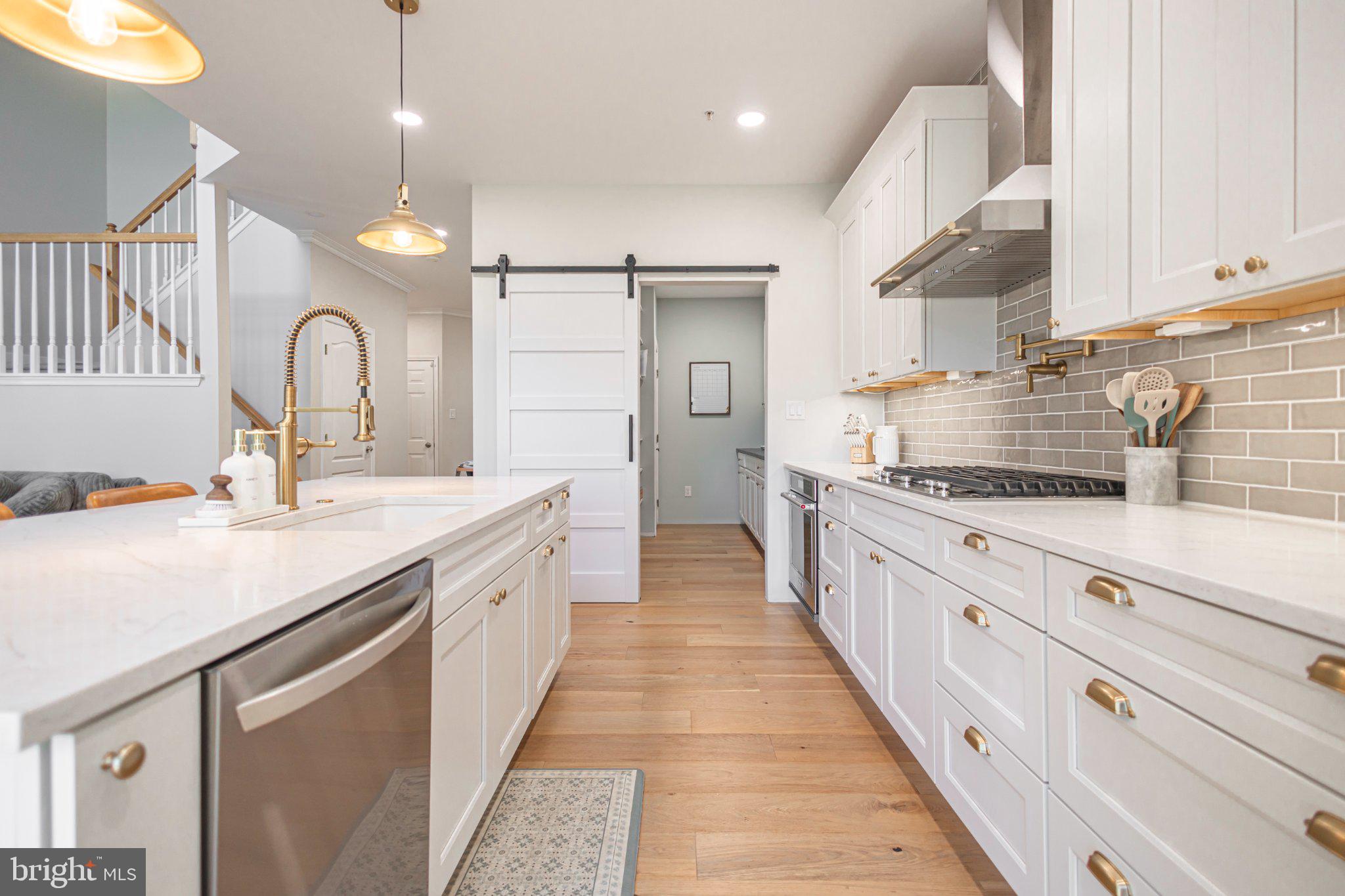 4547 Old Oak Road Doylestown, PA 18902 - Photo 12 of 50 Gallery Image 12