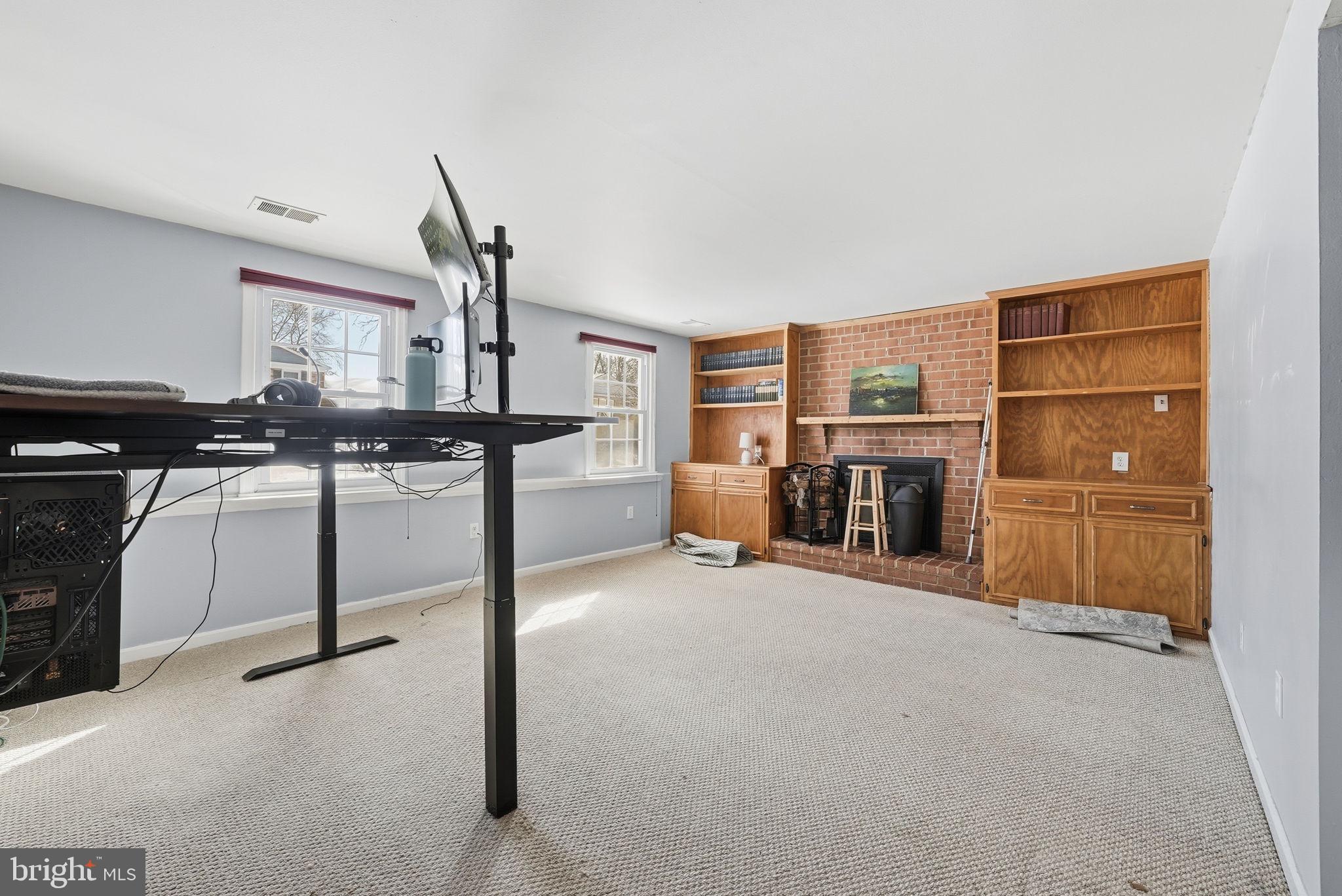 8118 Viola Street Springfield, VA 22152 - Photo 16 of 30 recreation room