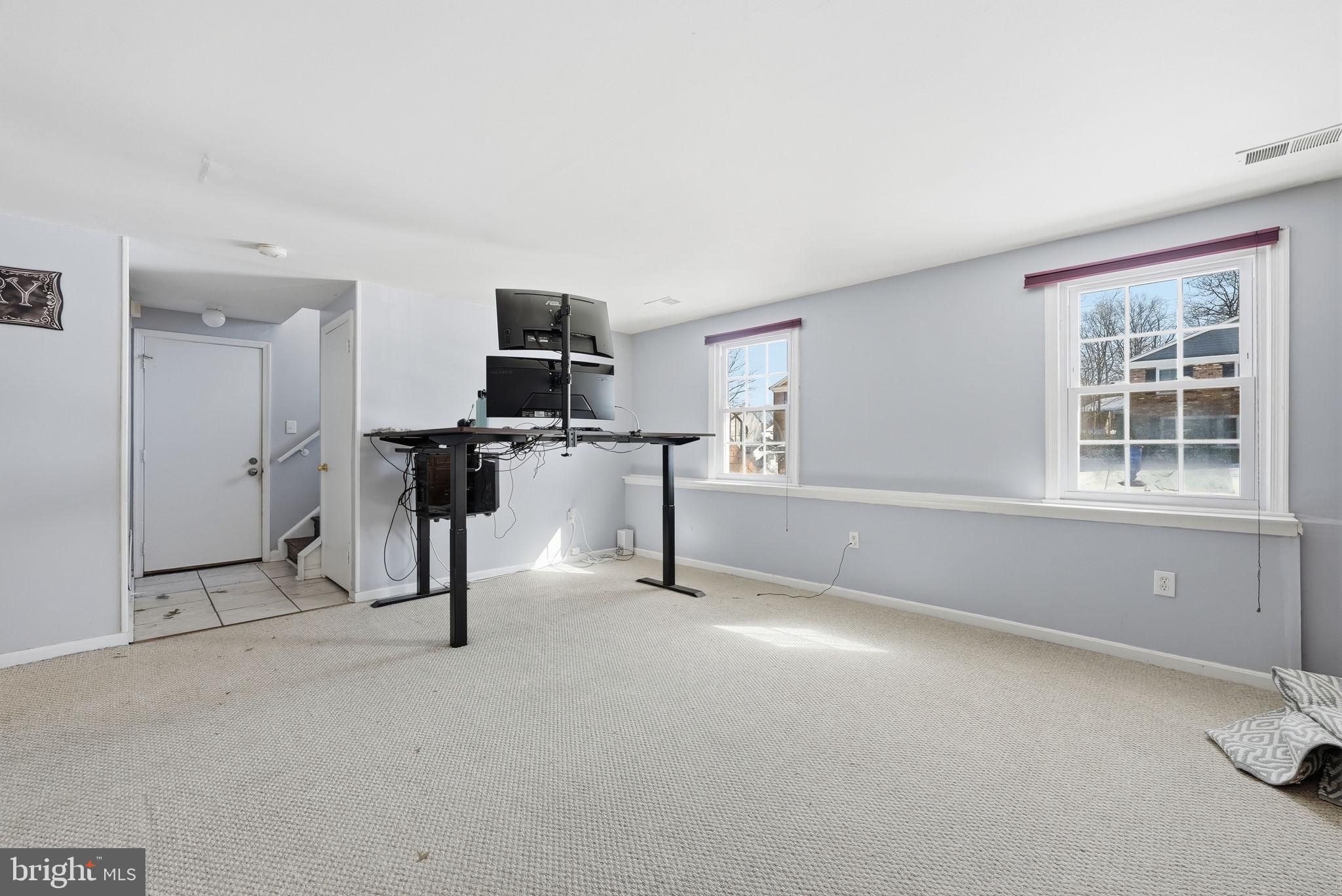 8118 Viola Street Springfield, VA 22152 - Photo 17 of 30 lots of light!