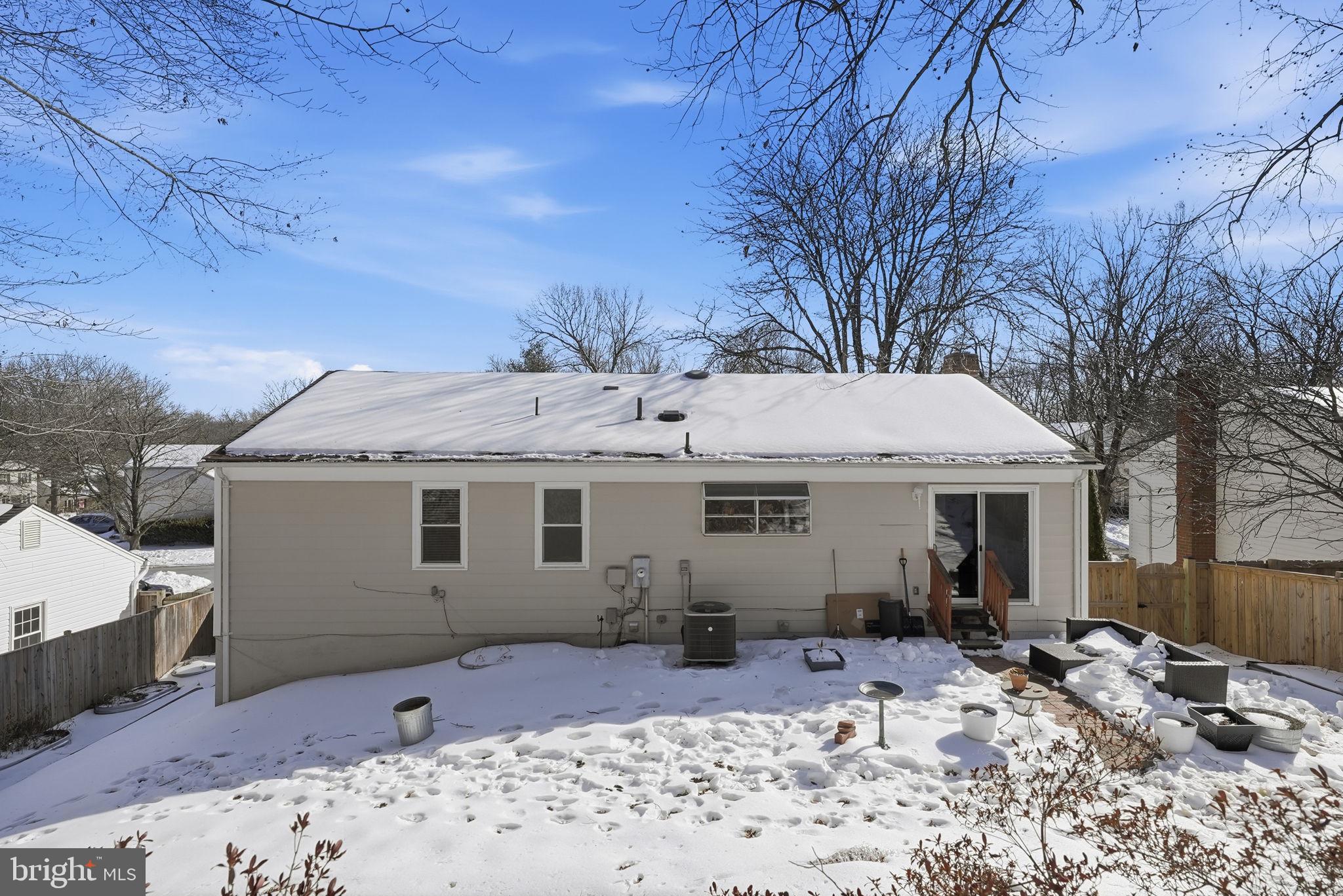 8118 Viola Street Springfield, VA 22152 - Photo 22 of 30