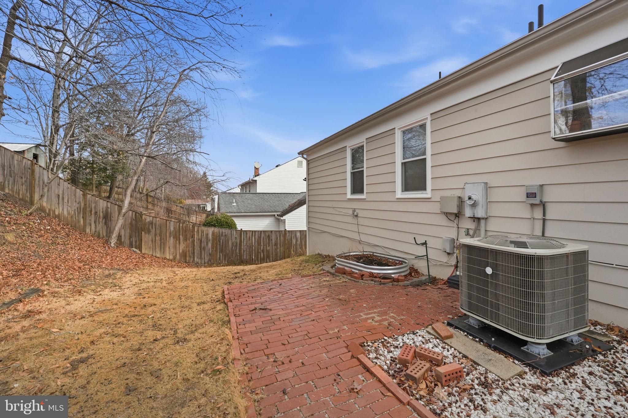 8118 Viola Street Springfield, VA 22152 - Photo 26 of 28