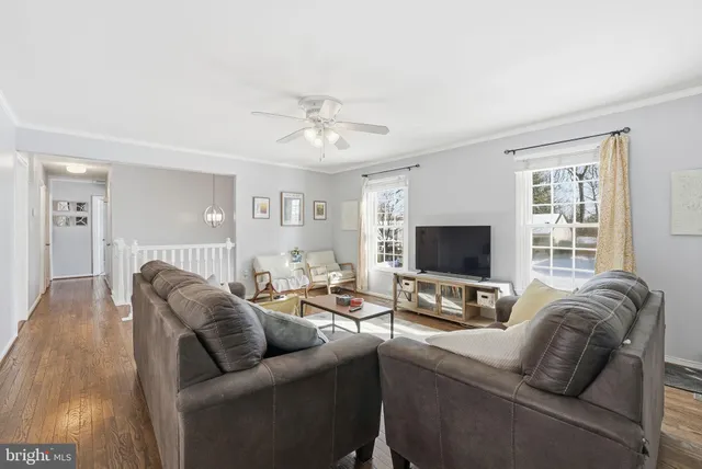 $850,000 | 8118 Viola Street, Springfield, VA 22152