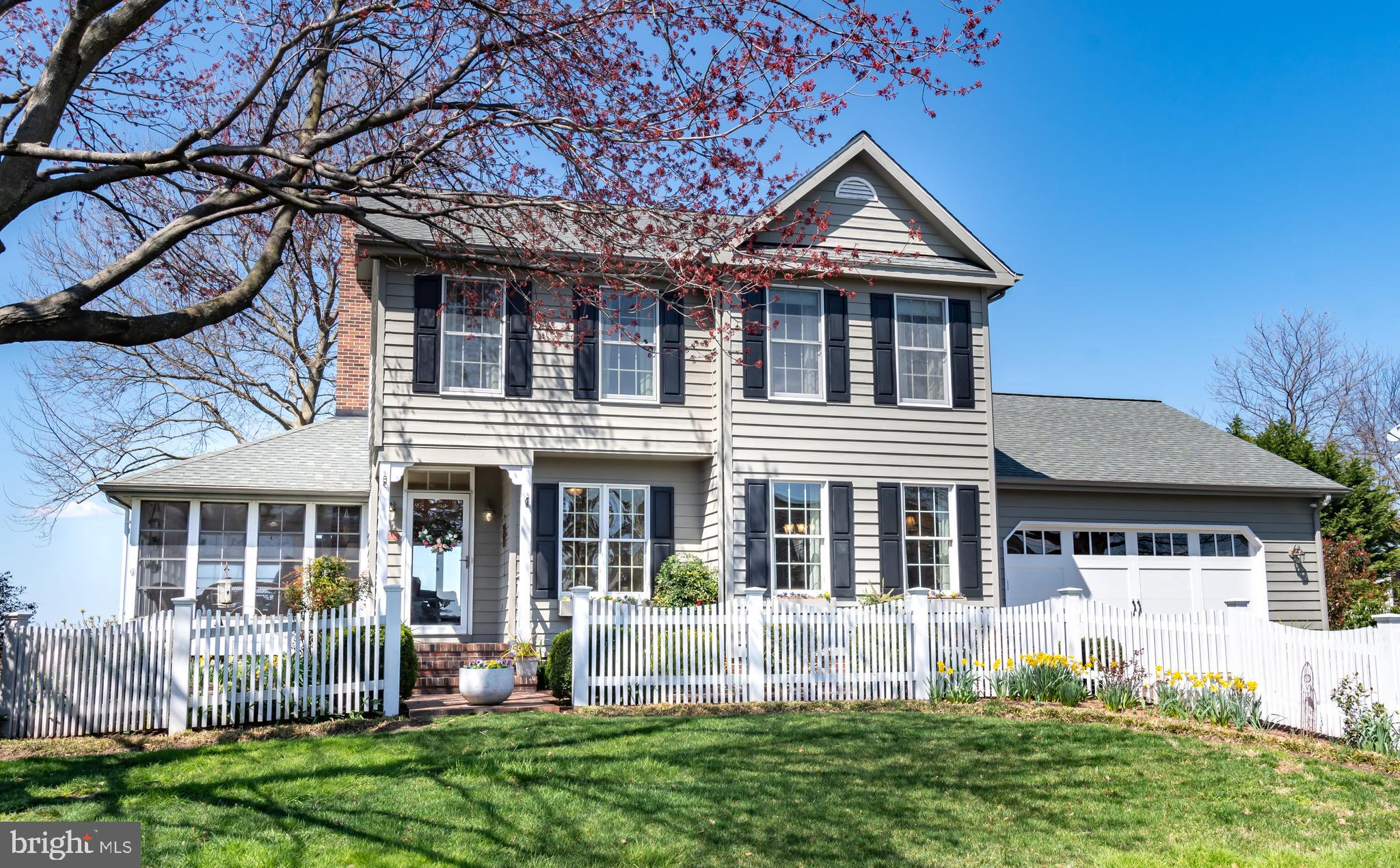 903 Long Point Road Grasonville, MD 21638 - Photo 2 of 68 New England Style Home