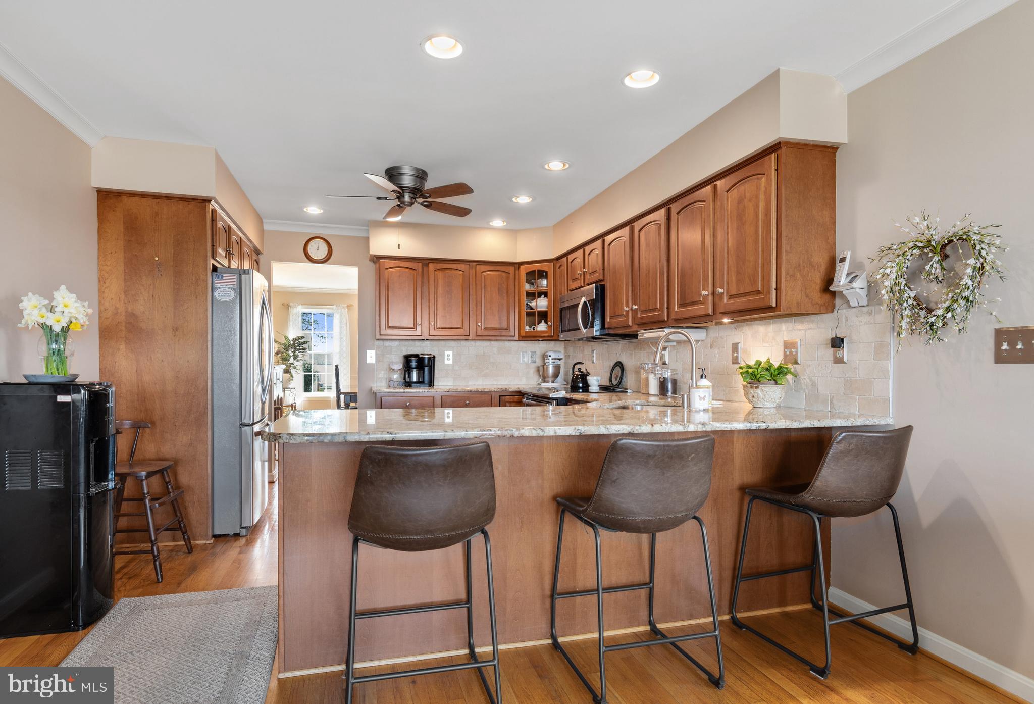 903 Long Point Road Grasonville, MD 21638 - Photo 23 of 68 Breakfast Bar