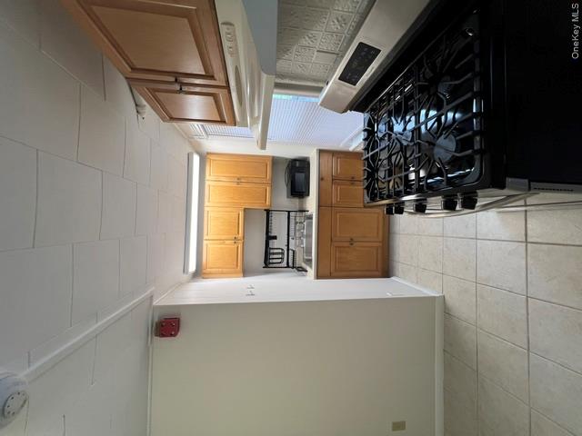 418 Christian Herald Road, Unit 1 Valley Cottage, NY 10989 - Photo 5 of 17