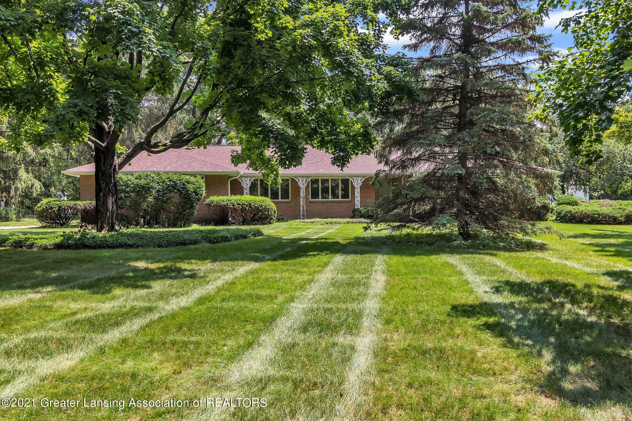 4643 Arrowhead Road Okemos, MI 48864 - Photo 2 of 35 Exterior Front