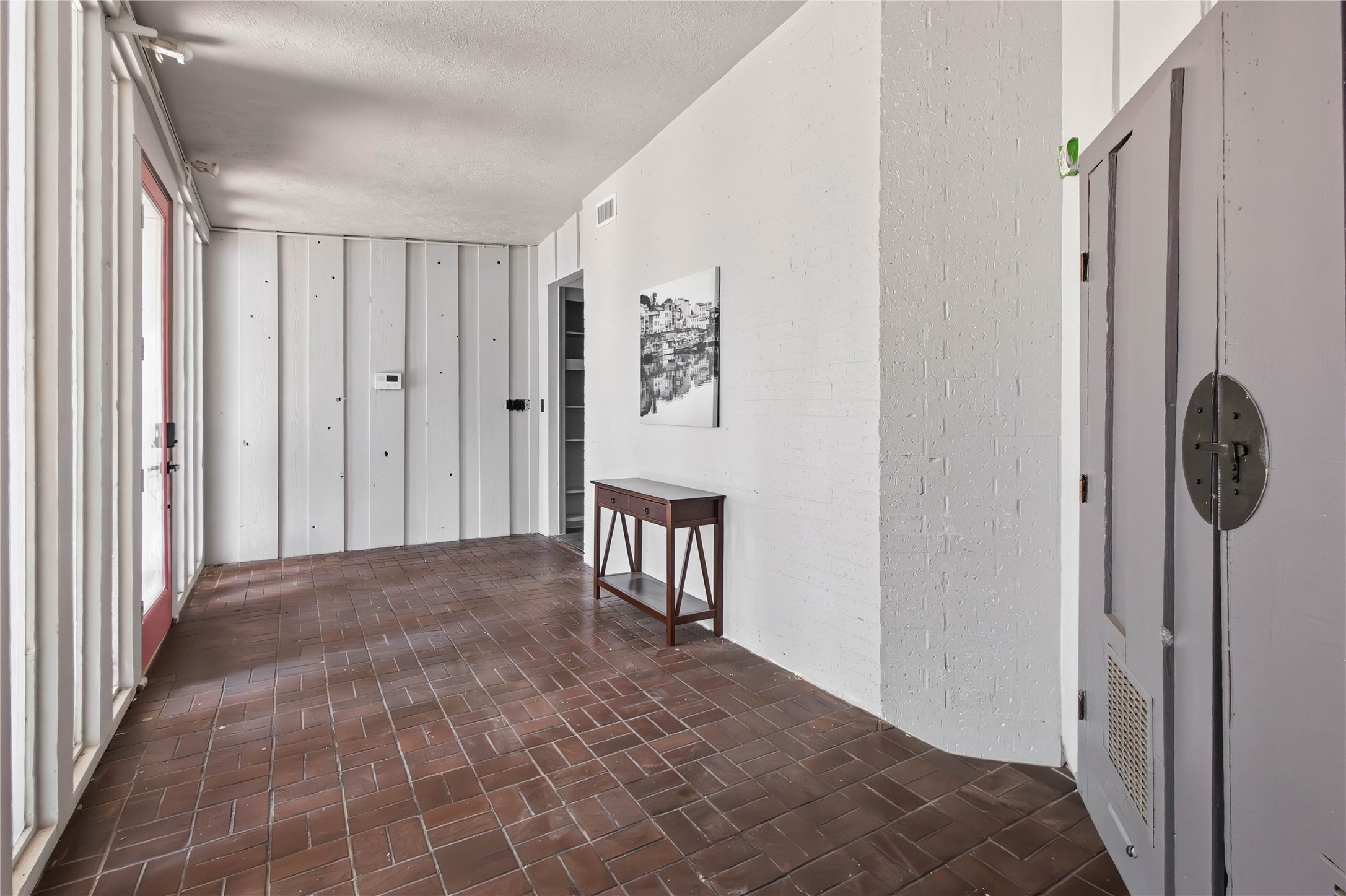 5910 Zenith Street Beaumont, TX 77706 - Photo 8 of 36 a view of livingroom with furniture