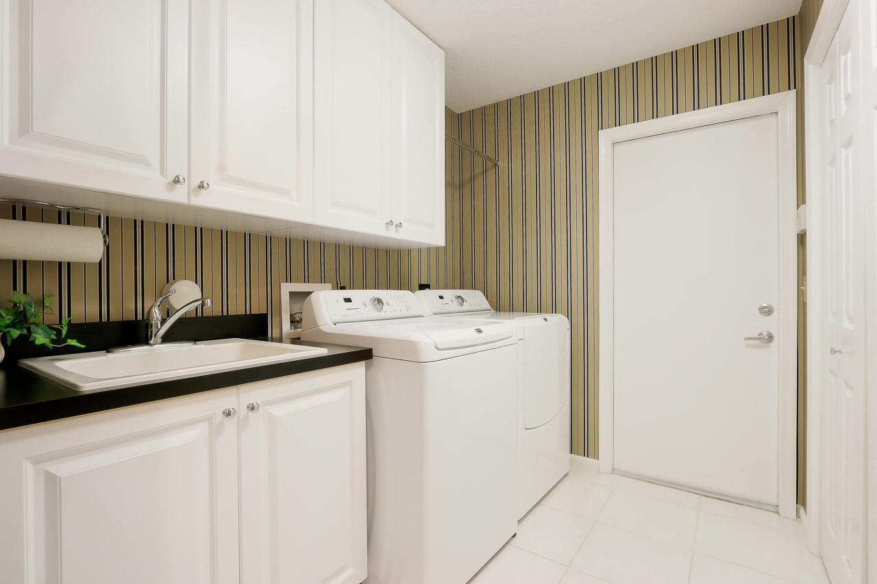 19989 Wilkinson Leas Road Tequesta, FL 33469 - Photo 28 of 40 19989 Wilkinson Leas Rd-print-026-10-Lau