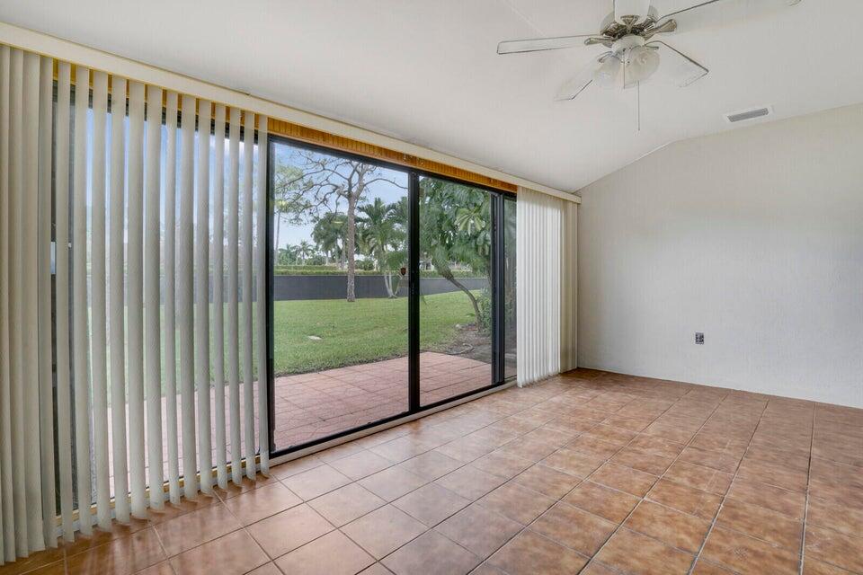 540 Shady Pine Way, Unit B Greenacres, FL 33415 - Photo 15 of 30 Florida Room